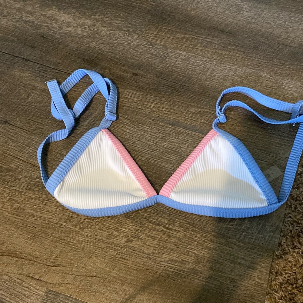 Cutest swim top ever!!!
